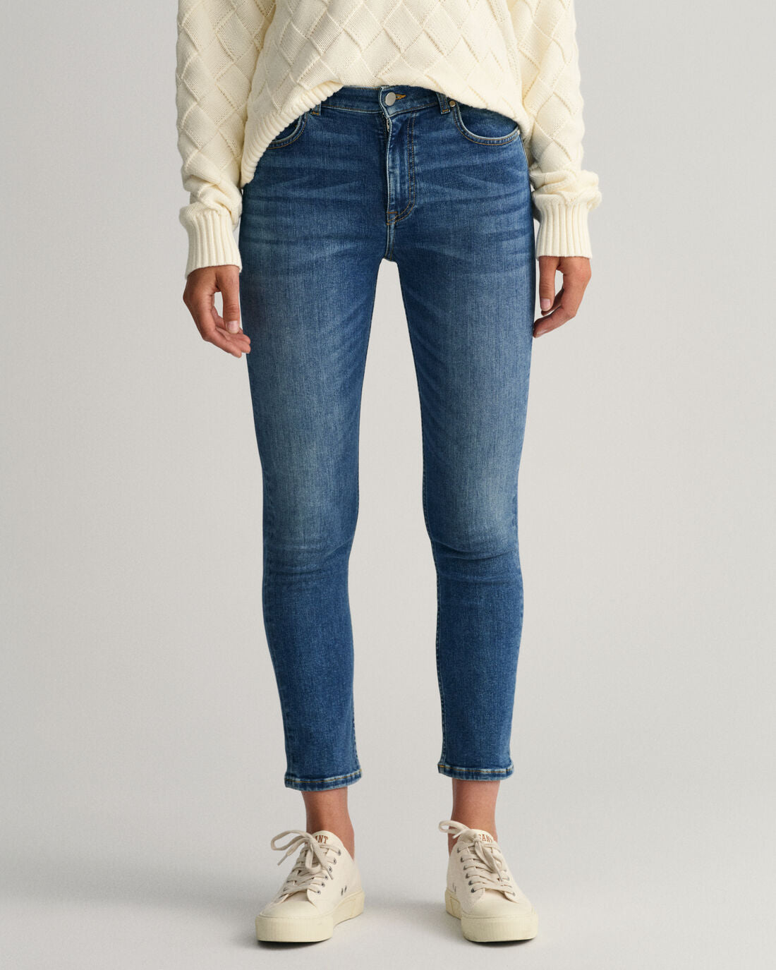 Cropped Slim Jeans - Mid Blue Worn In