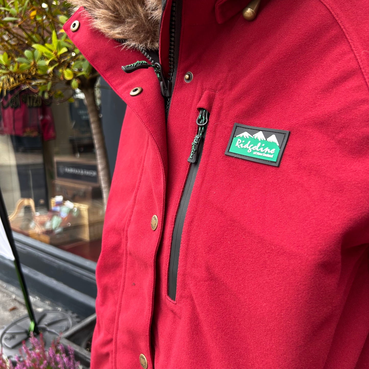 Monsoon II Arctic Jacket - Rhubarb