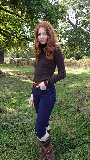 Elizabeth Rollneck - Chocolate