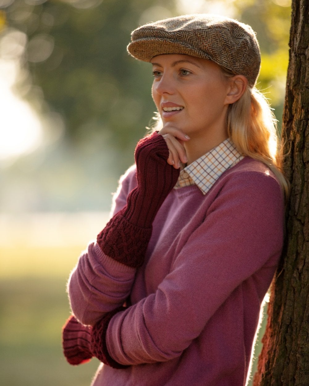 Ladies' Wrist Warmers - Burgundy