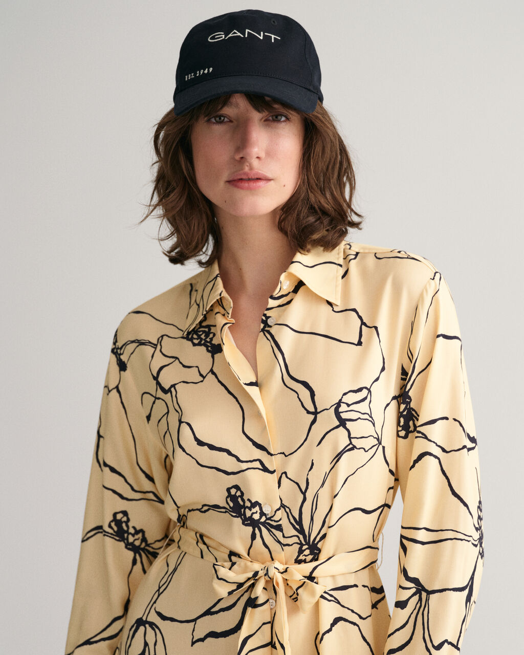 Line Drawing Shirt Dress - Dusty Light Yellow