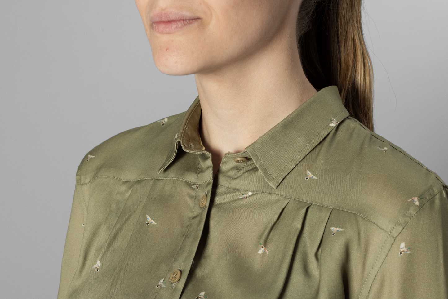Abigail L/S Shirt - Dust Green/Flying Ducks