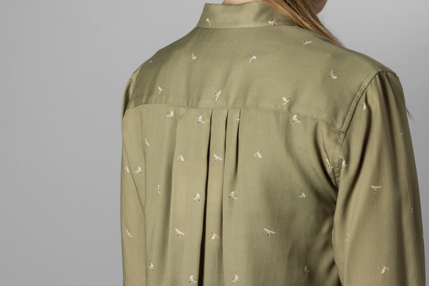 Abigail L/S Shirt - Dust Green/Flying Ducks