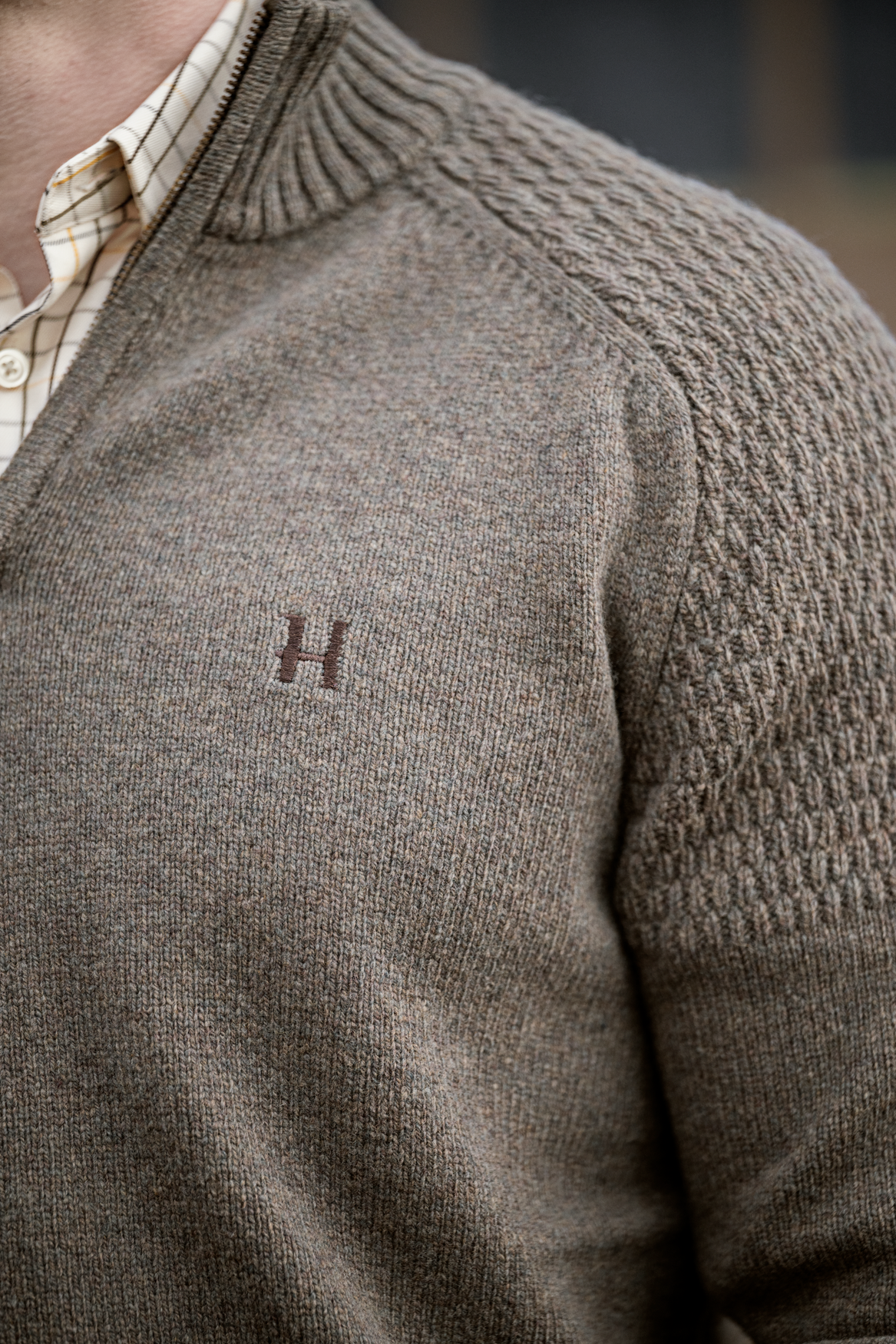 Vincent Merino Half Zip Pullover - Dark Sand
