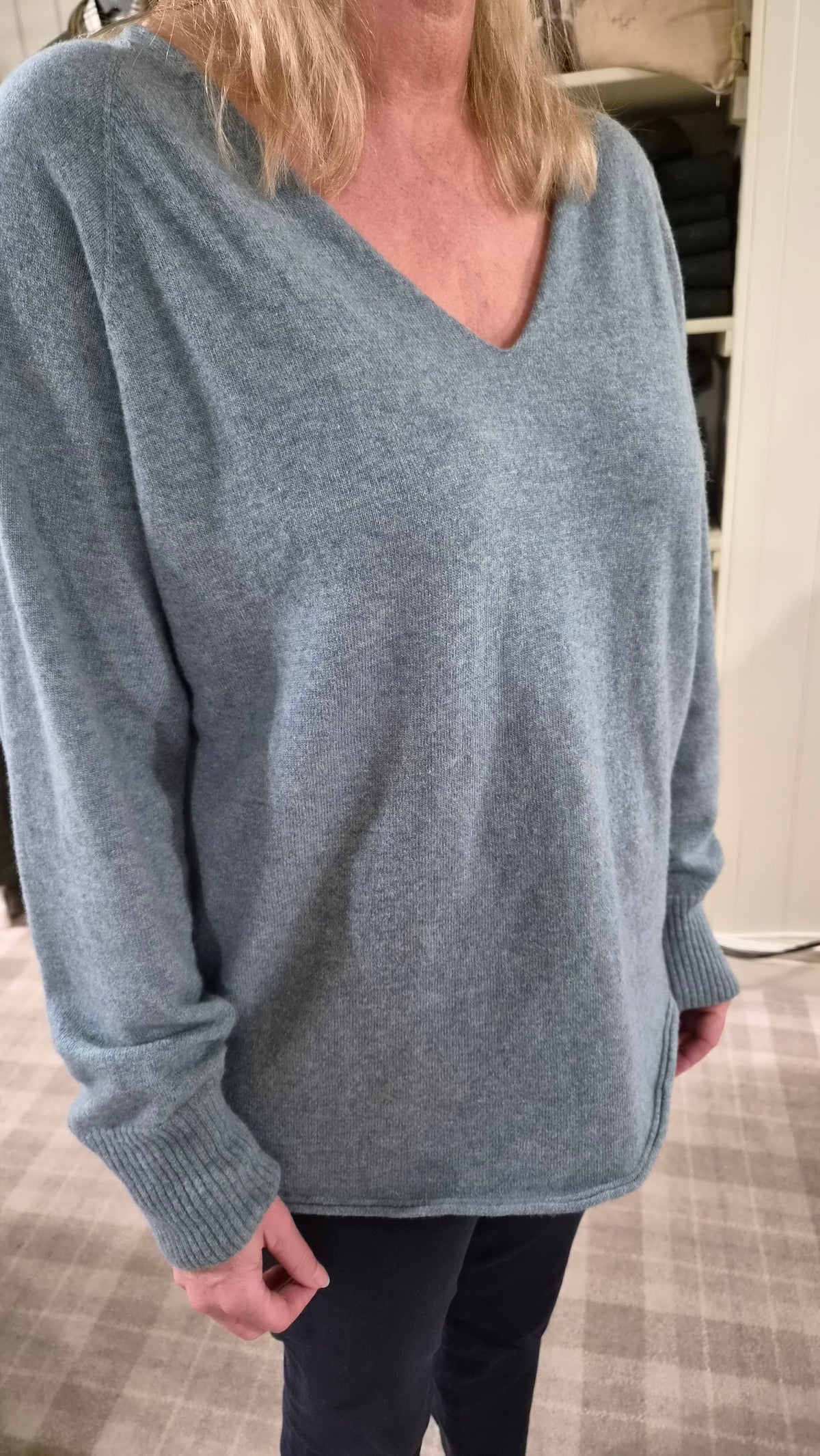 Supersoft Slouch V Jumper - Dark Sage