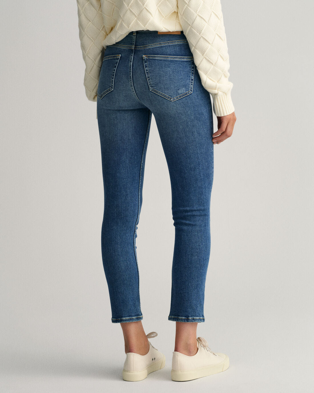 Cropped Slim Jeans - Mid Blue Worn In