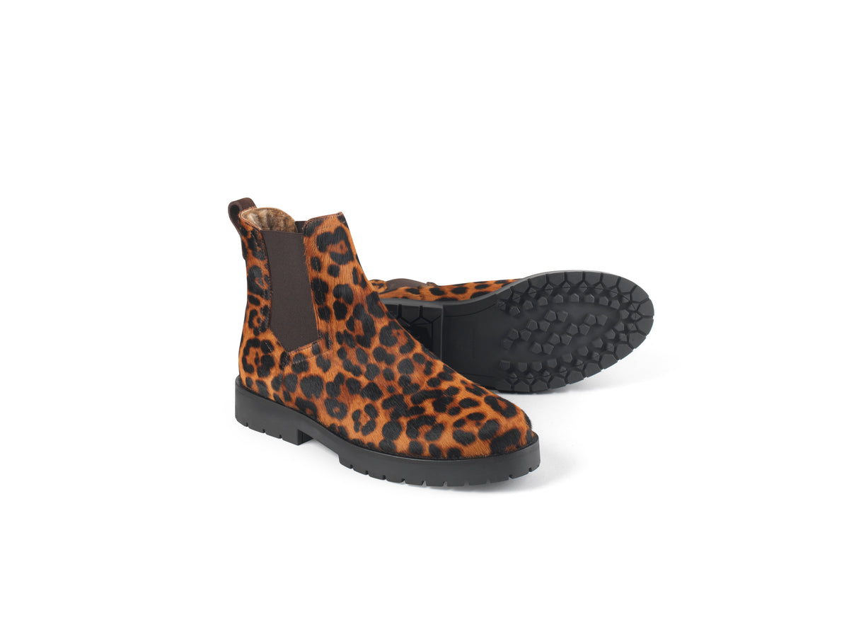 Sheepskin Boudica - Leopard Haircalf