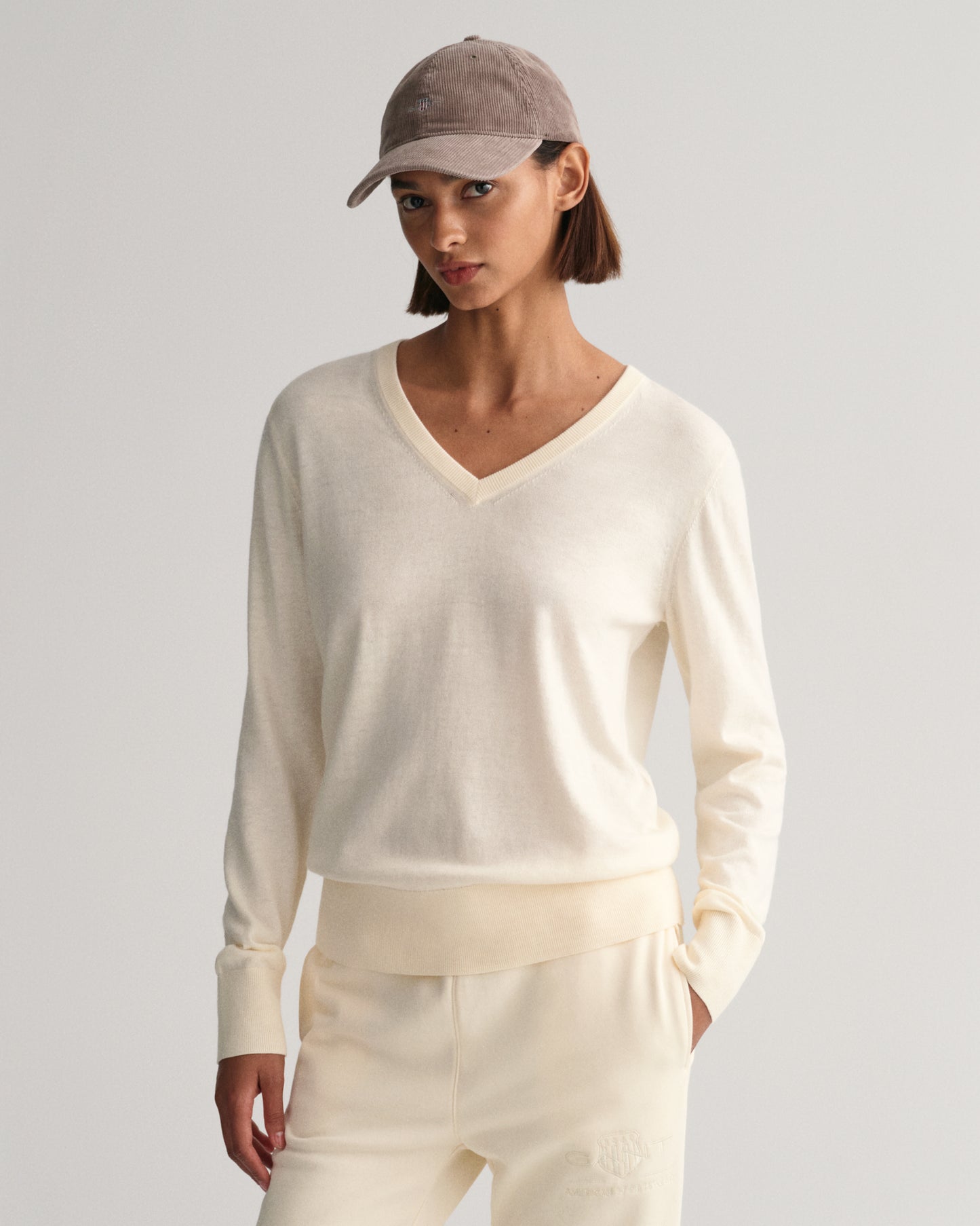 Fine Knit V-Neck Sweater - Cream