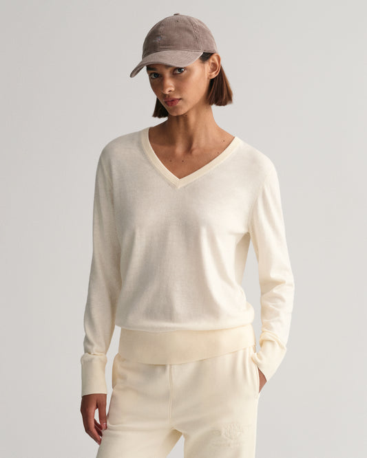 Fine Knit V-Neck Sweater - Cream