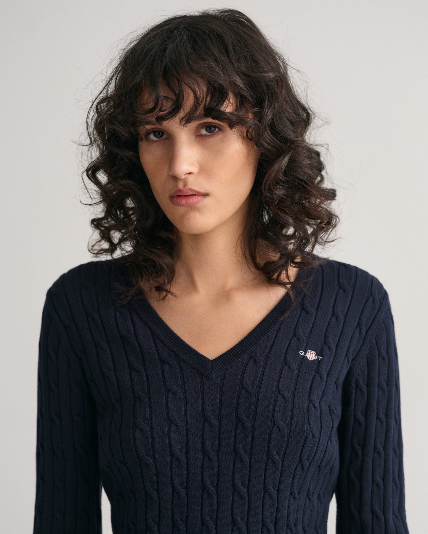 Stretch Cotton Cable Knit V-Neck Sweater - Evening Blue