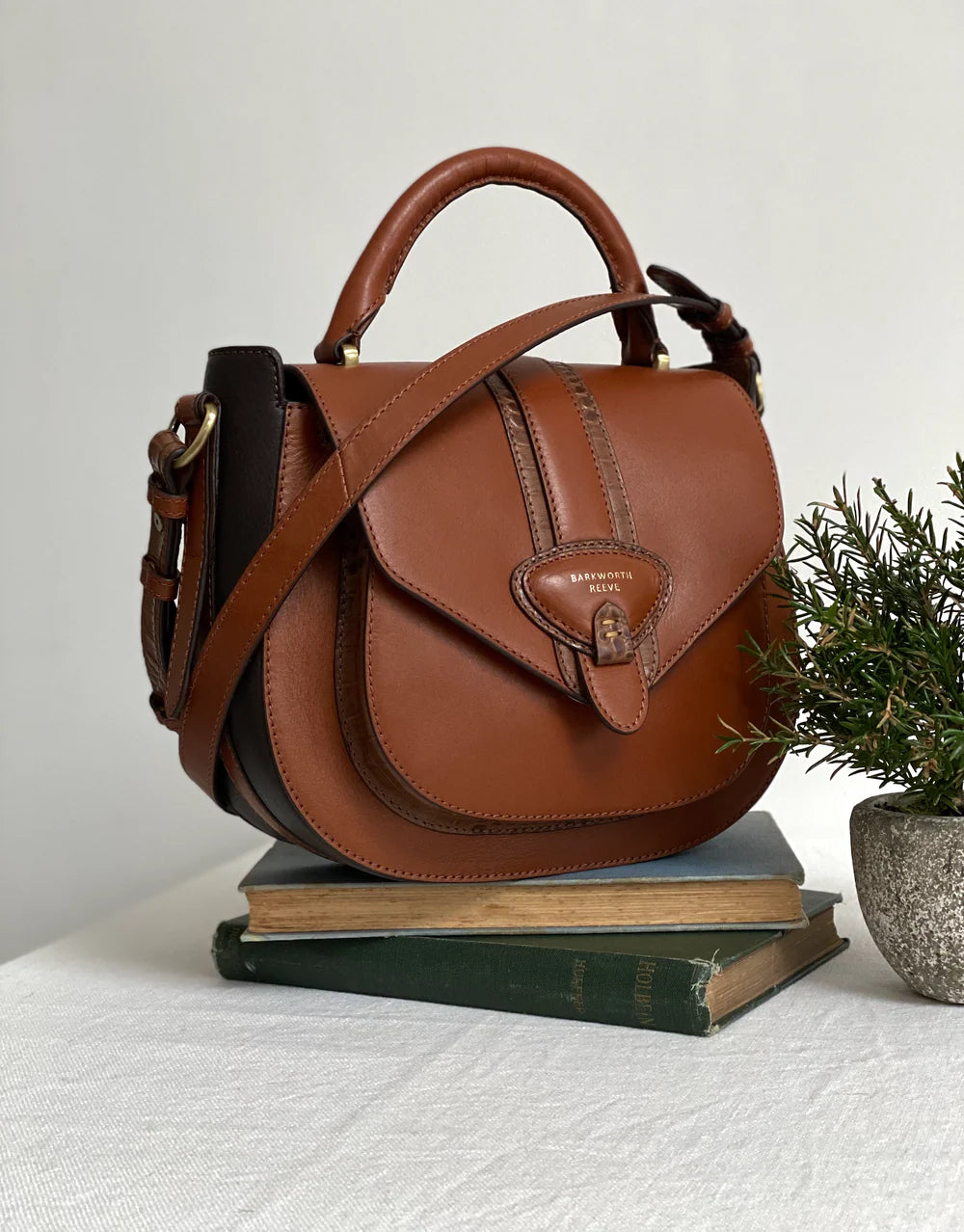 Belton Saddle Bag - Tan Leather