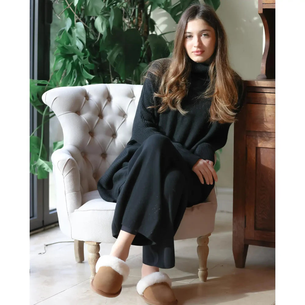 Cable Knit Jumper - Black