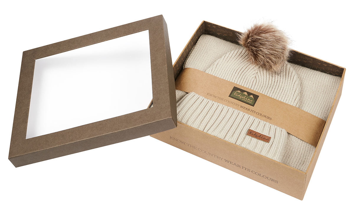 Baltic Bobble Hat & Scarf Set - Sand