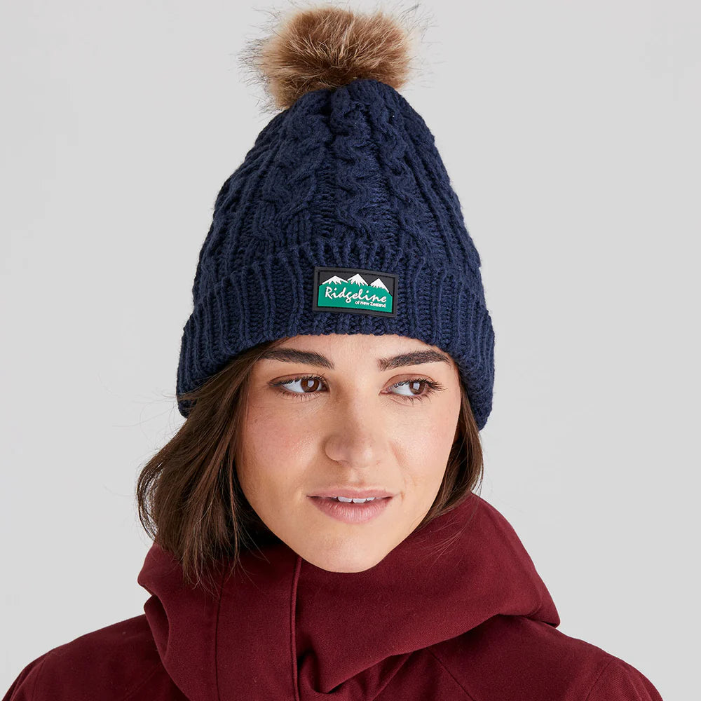Nordic Fleck Bobble Hat - Navy