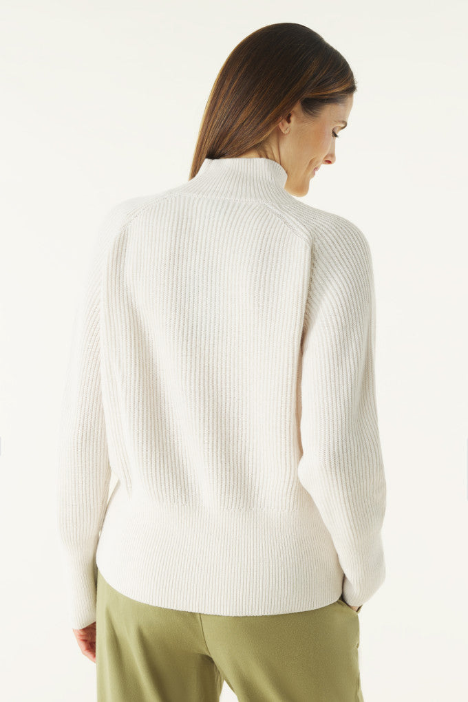 Kristen Wool Turtleneck Sweater - Ecru