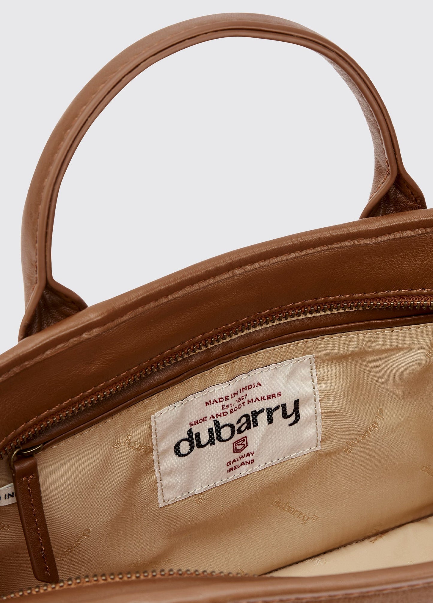 Ramelton Leather Handbag - Caramel
